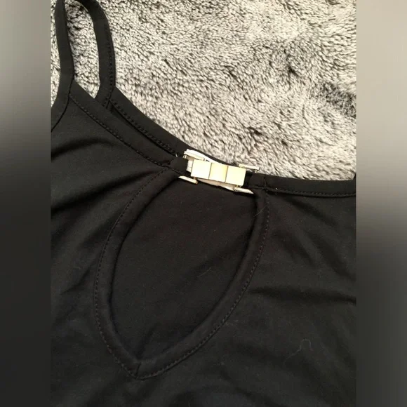 Tank Top - Picture 2 of 5